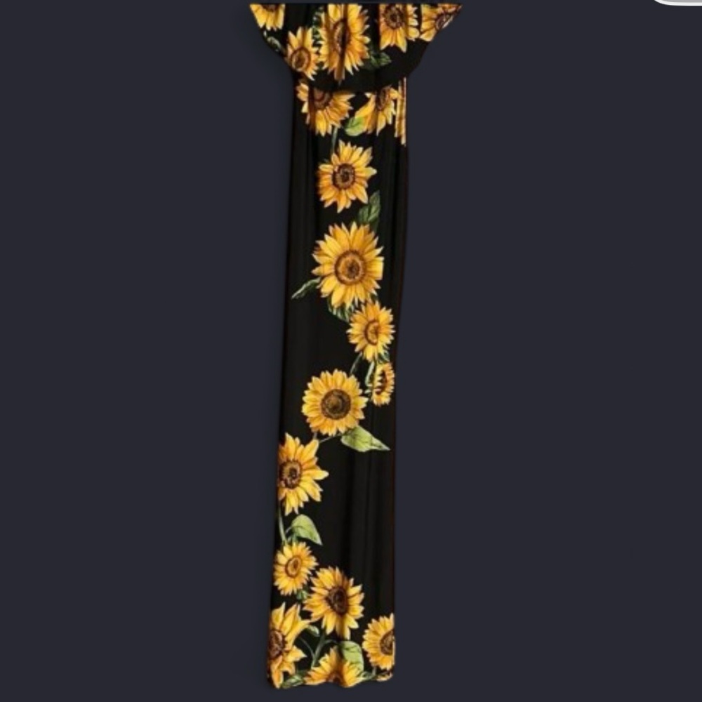 Sunflower Print Maxi Dress
